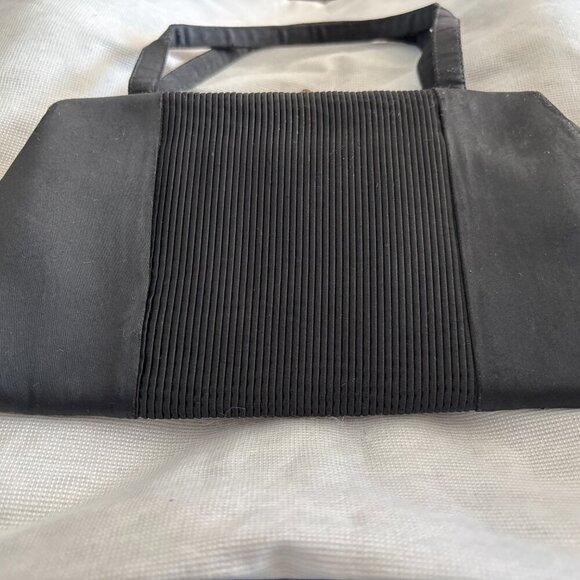 VINTAGE 1950s Black Pleated Evening Clutch w Gold Satin & Mirror - Picture 5 of 7
